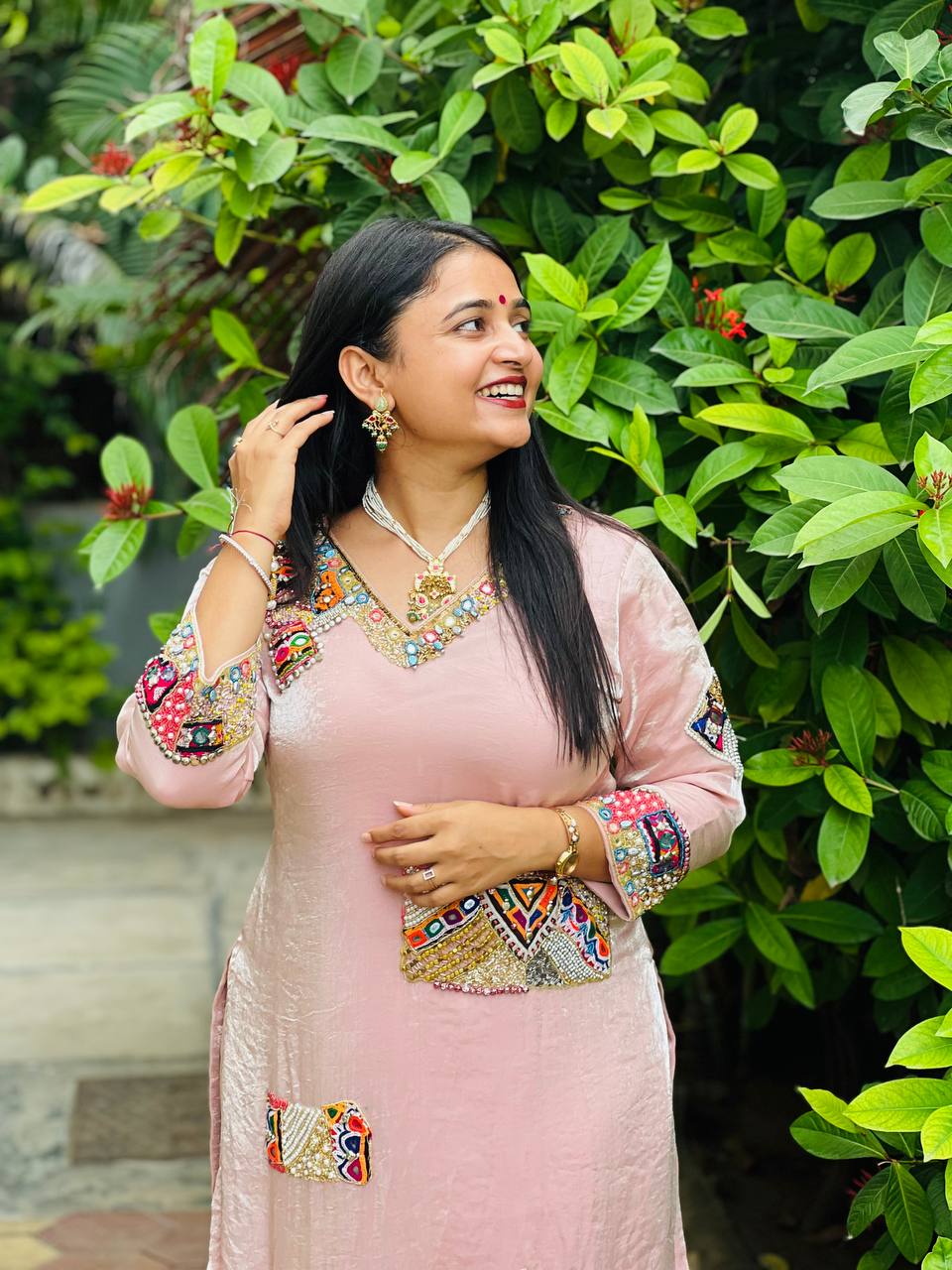 Vohi Pastel Kutchi Luxe Co-ord Set - Image 2