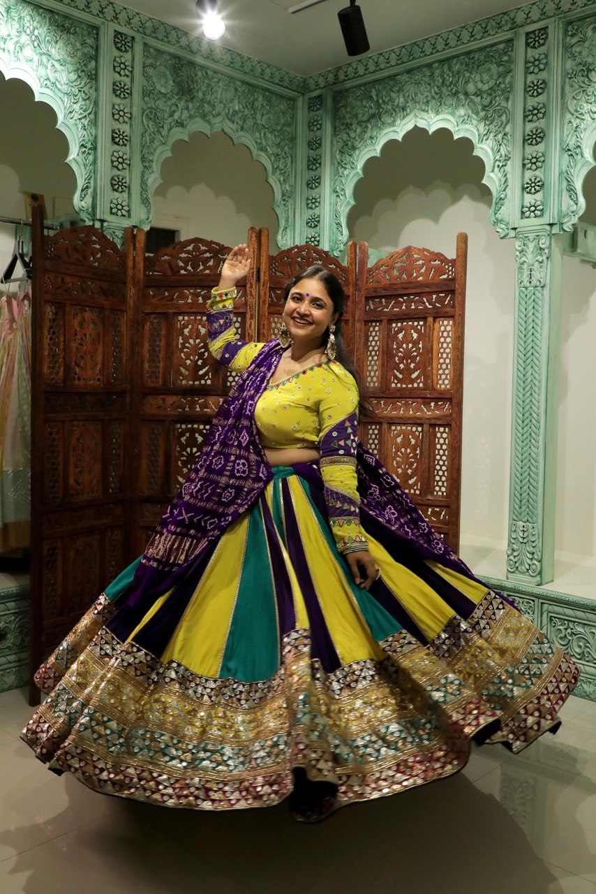 Navrang Royale Lehenga - Image 2