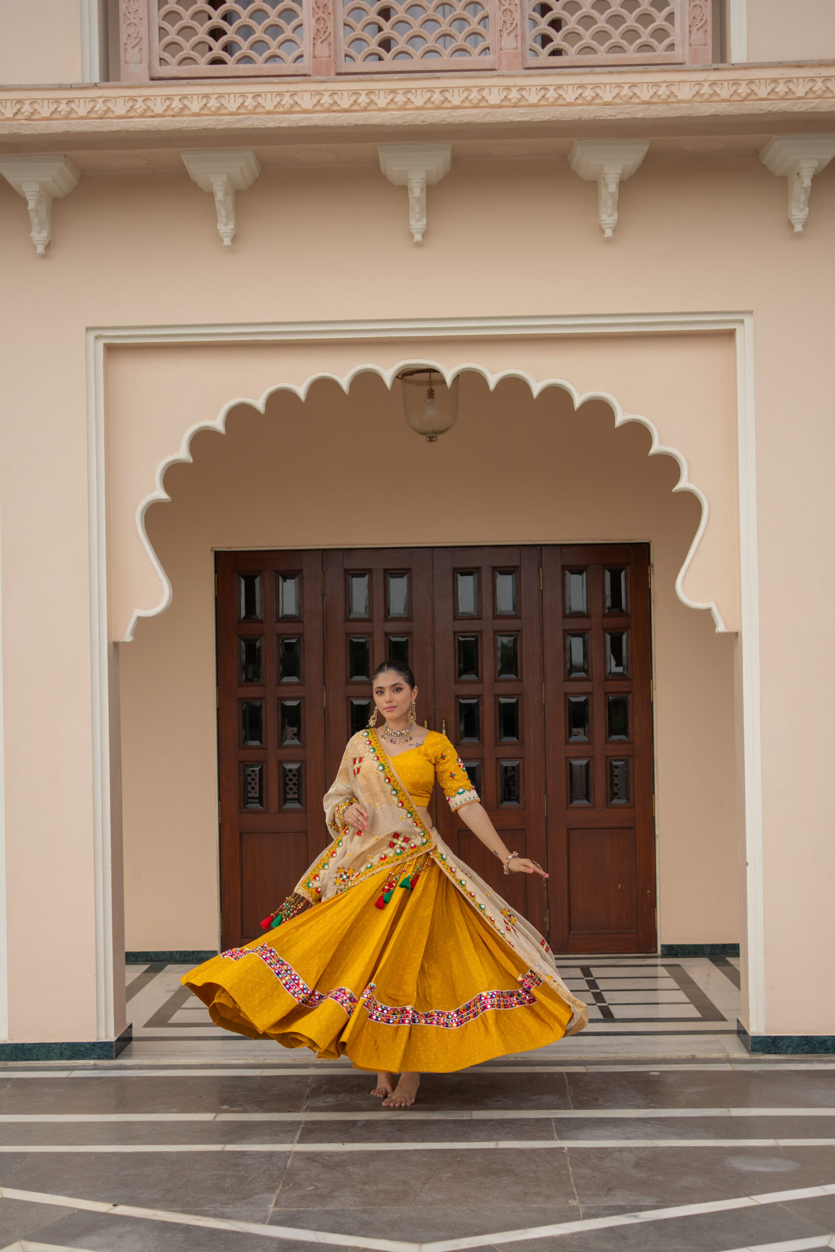 Bandhani Handcrafted Chaniya Choli - Image 3